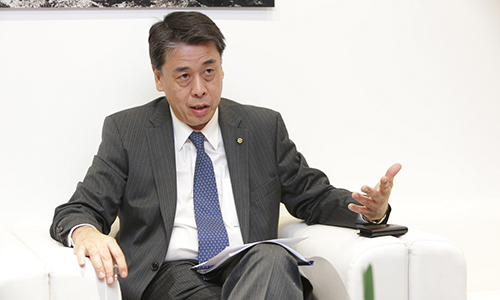 3. 日產(chǎn)汽車有限公司高級副總裁兼東風汽車有限公司總裁 內(nèi)田誠先生（Mr. Makoto Uchida）（文章內(nèi)）.jpg
